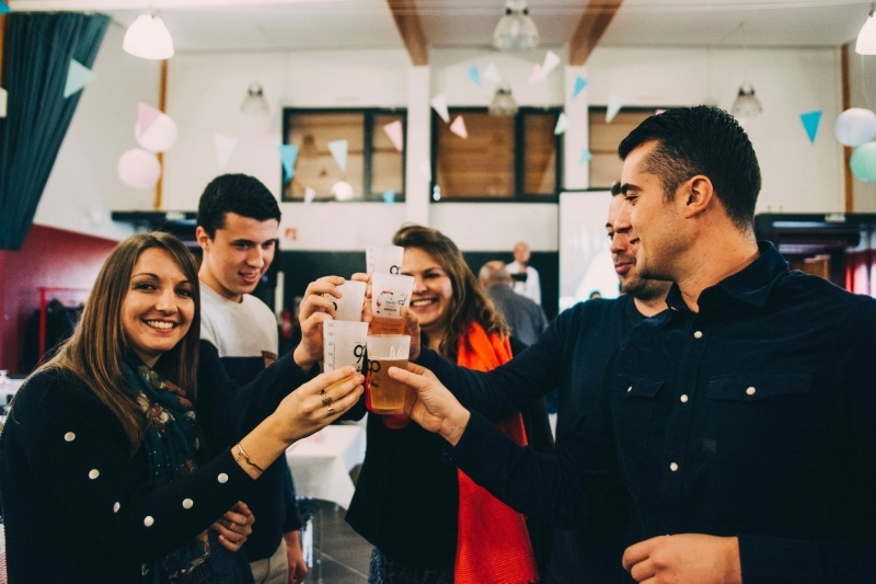 Verres personnalisés pour associations de quartier
