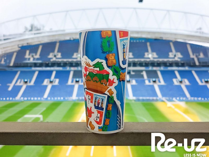 Re-uz reusable cups fill the Dragão Stadium!