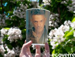 The artist Alejandro Sanz and Reforesta plant 3,900 trees with the benefits of reusable cups